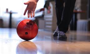 Игра в боулинг в Новокузнецке.Ultra Подарки. Игра в боулинг в Новокузнецке. Сервис: UltraPodarki.ru 8 800 505 95 30. Игра в боулинг, игра в боулинг Новокузнецк, боулинг Новокузнецк, купить боулинг Новокузнецк, играть в боулинг, играть в боулинг Новокузнецк