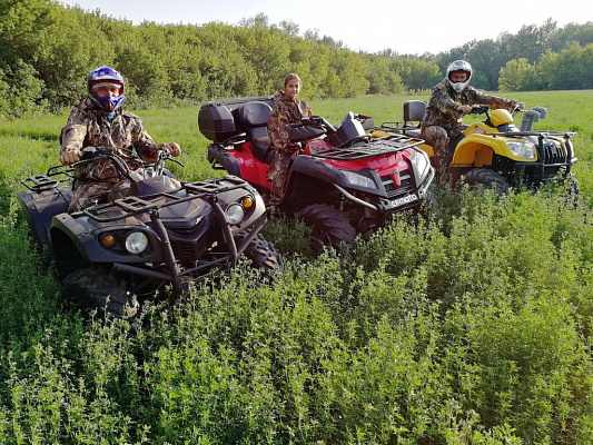 Катание на квадроциклах в Новокузнецке. Сервис Ultra Подарки. Подарочный сертификат на катание на квадроциклах в Новокузнецке. Закажите катание на квадроциклах недорого и наслаждайтесь активным отдыхом с друзьями. Выбирайте живописные маршруты для езды на квадроциклах. Сервис UltraPodarki.ru 8800-505-9530. Катание на квадроциклах, Прокат квадроциклов, езда на квадроцикле, прокат квадроциклов Новокузнецк, катание на квадроциклах Новокузнецк, Катание на квадроциклах зимой, Катание на квадроциклах летом, Сертификат на катание на квадроциклах 

