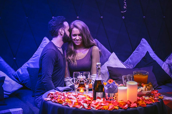 Романтическое свидание в кинотеатре в Новокузнецке. Ultra Подарки. Купить романтическое свидание в кинотеатре в Новокузнецке. Подарите самым близким незабываемые моменты и признайтесь в искренних чувствах. Сервис UltraPodarki.ru 8-800-505-95-30. Романтическое свидание в кинотеатре в Новокузнецке, свидание в Новокузнецке, свидание в кинотеатре, сертификат на свидание в кинотеатре, сертификат на свидание в Новокузнецке, купить свидание, купить свидание Новокузнецк, первое свидание, девушка свидание, хороший кинотеатре, романтический кинотеатре, романтический вечер, романтический ужин, романтические любимому, романтическая музыка