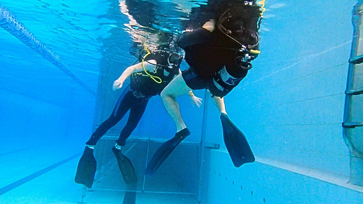 Дайвинг в Новокузнецке глубокое погружение с аквалангом. Ultra Подарки. Дайвинг. Купить дайвинг в Новокузнецке, обучение глубокому погружению, арендовать акваланг и подводное снаряжение. UltraPodarki.ru 8 800 505 95 30. дайвинг погружение Новокузнецк, подводное плавание Новокузнецк, дайвинг клуб Новокузнецк, подарочные сертификаты, глубокое погружение, погружение с аквалангом Новокузнецк, дайвинг центр Новокузнецк, купить дайвинг Новокузнецк